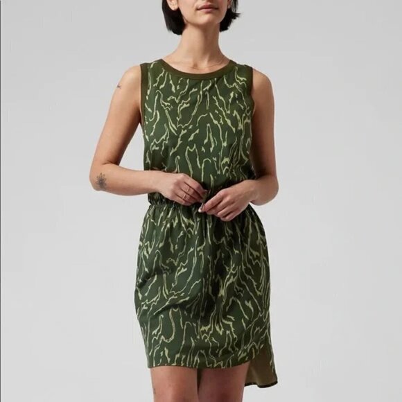 Athleta Sz XS Olive Geometric Rincon Printed Mini Dress - Picture 1 of 15